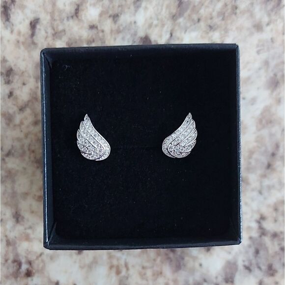 925 Sterling Silver Wings Earrings - Picture 1 of 10